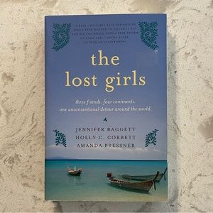 The Lost Girls - Paperback Book